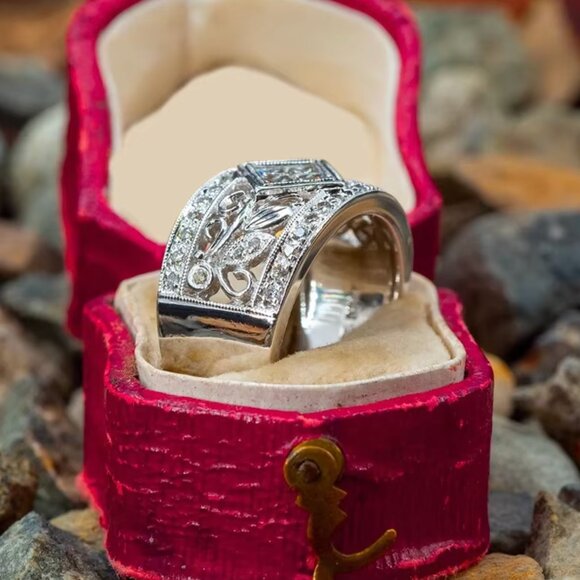 NEW 14K White Gold Diamond Ring Band Princess Cut Vintage Diamond Ring Band - Picture 2 of 5